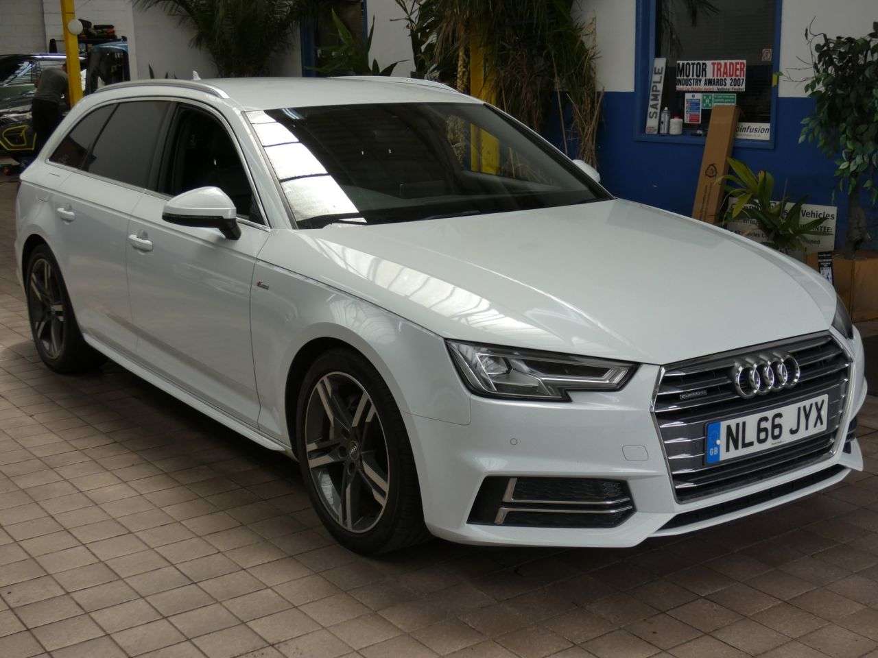 2016 AUDI A4 AVANT 2016 AUDI A4 AVANT