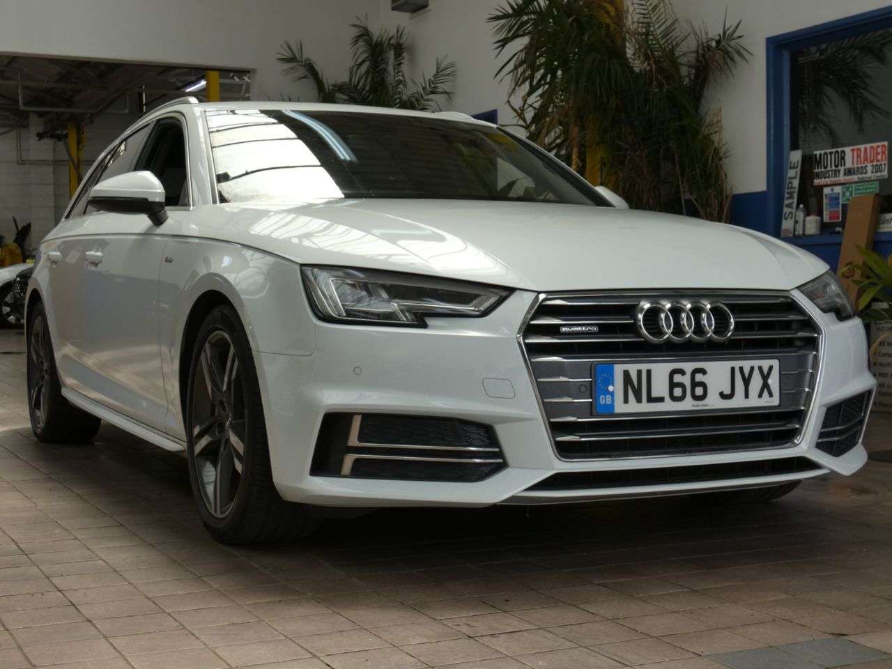 2016 AUDI A4 AVANT 2016 AUDI A4 AVANT