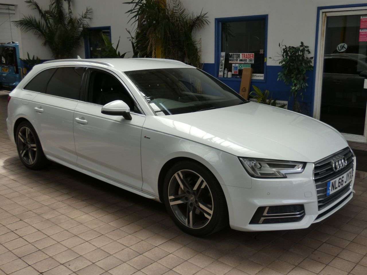 2016 AUDI A4 AVANT 2016 AUDI A4 AVANT