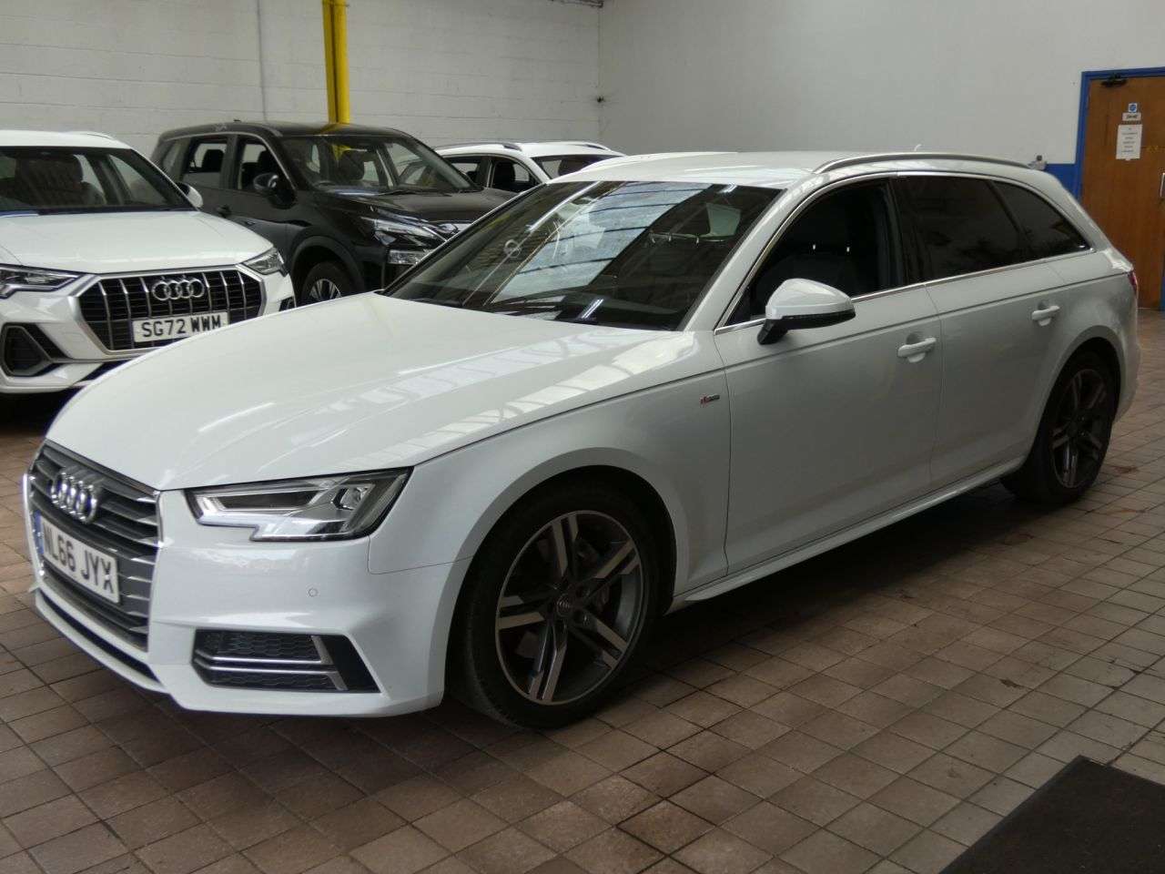 2016 AUDI A4 AVANT 2016 AUDI A4 AVANT