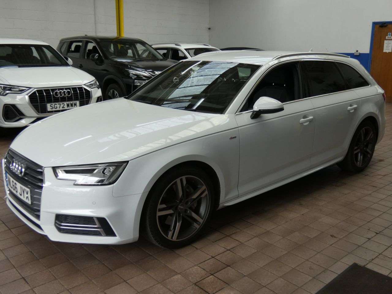 2016 AUDI A4 AVANT 2016 AUDI A4 AVANT