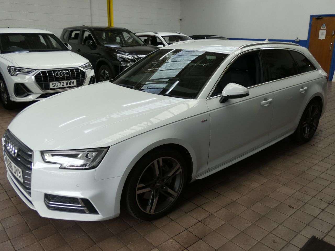 2016 AUDI A4 AVANT 2016 AUDI A4 AVANT