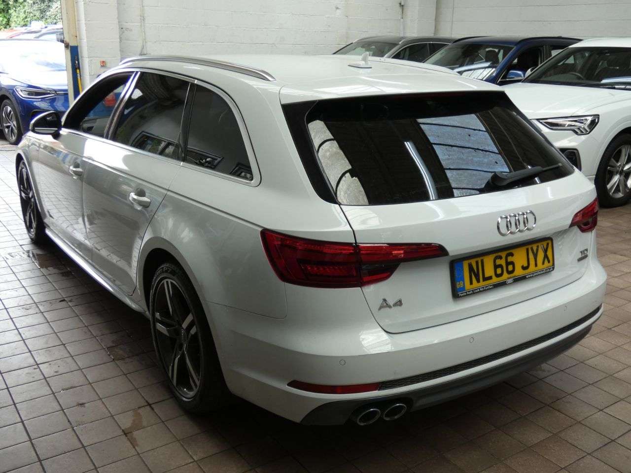 2016 AUDI A4 AVANT 2016 AUDI A4 AVANT