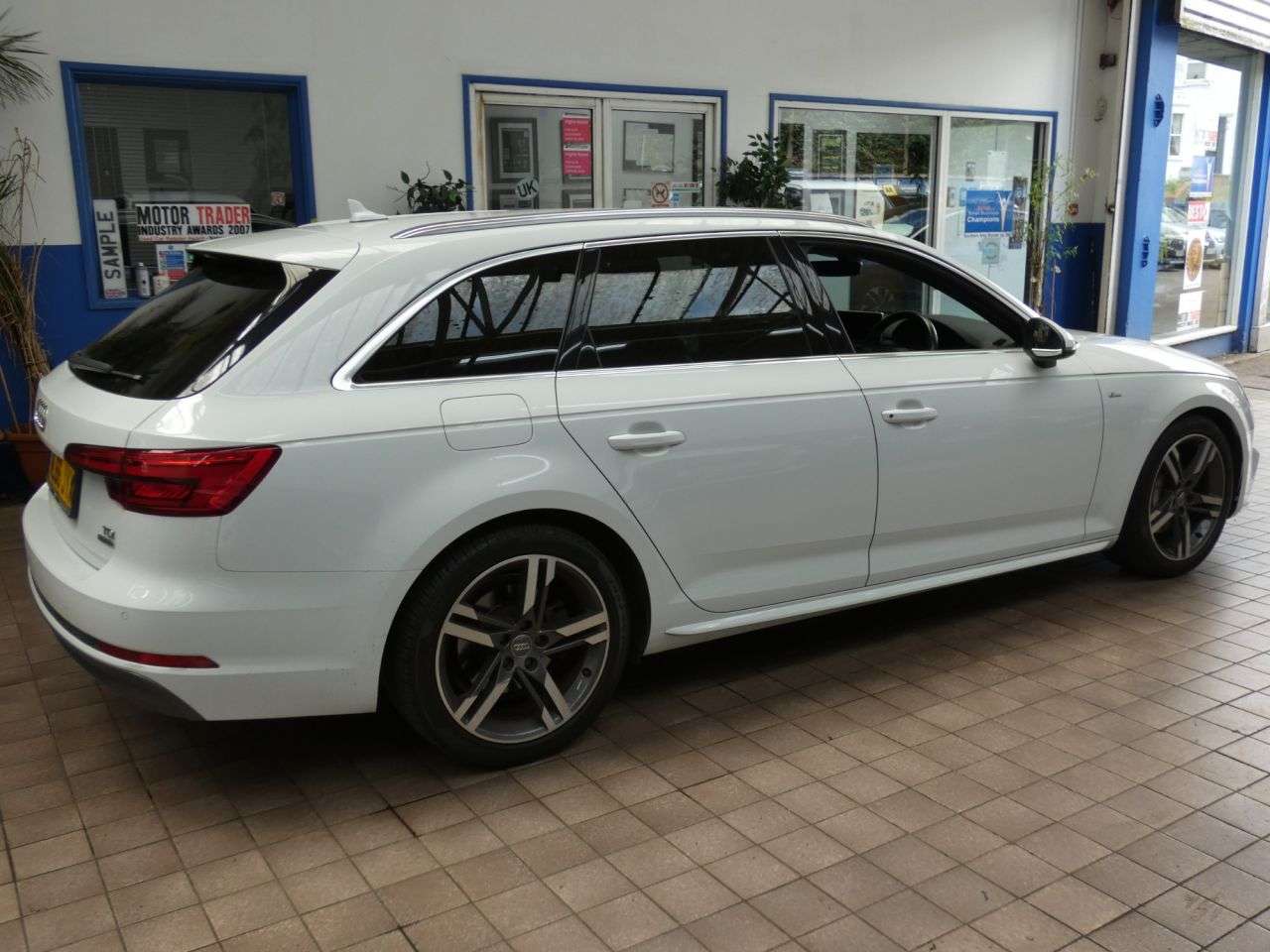 2016 AUDI A4 AVANT 2016 AUDI A4 AVANT