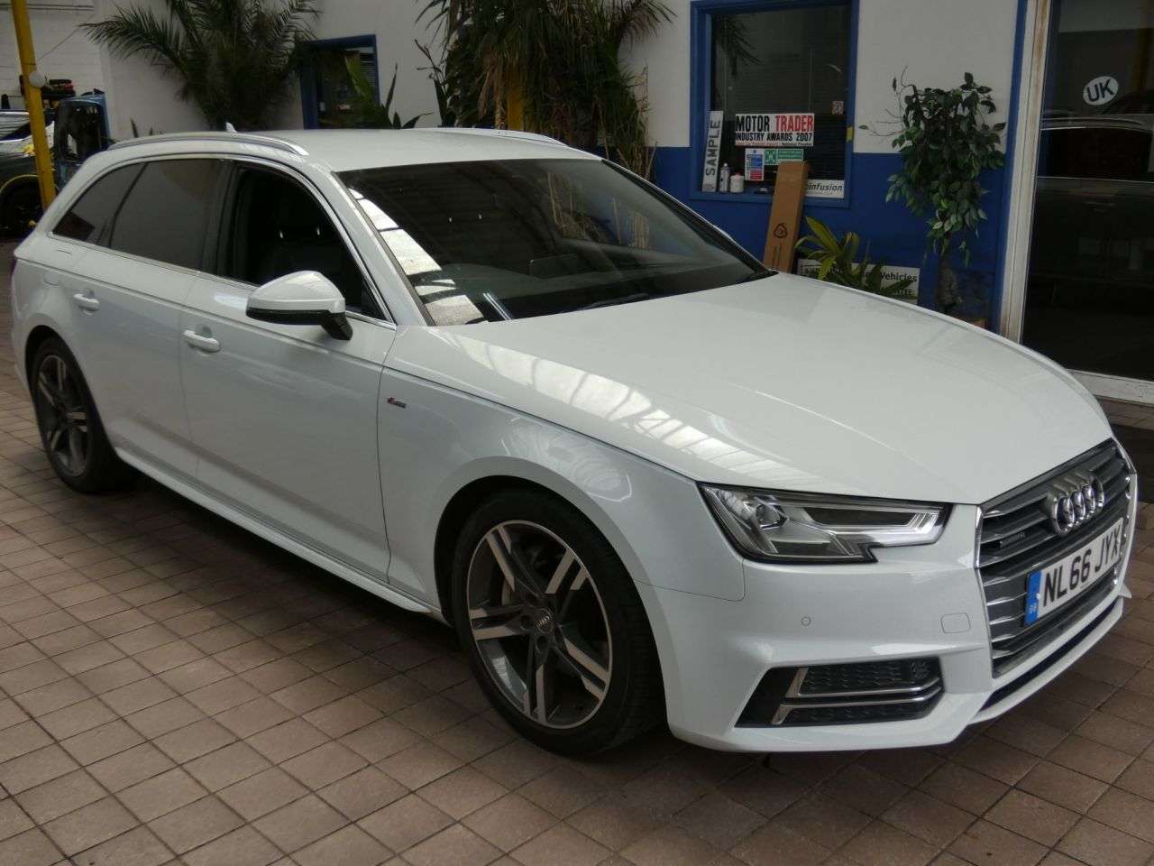 2016 AUDI A4 AVANT 2016 AUDI A4 AVANT
