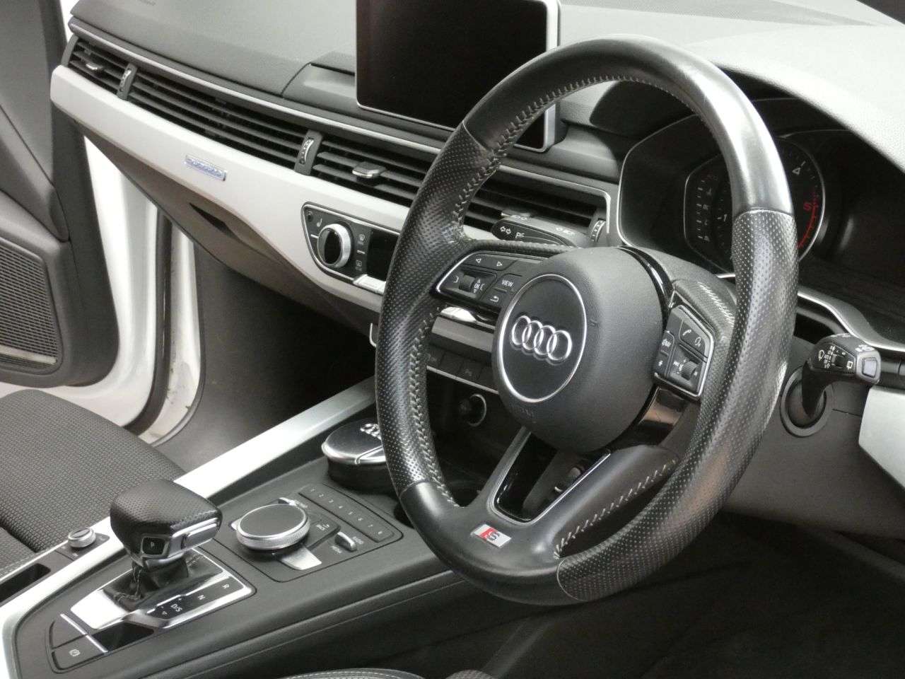 2016 AUDI A4 AVANT 2016 AUDI A4 AVANT