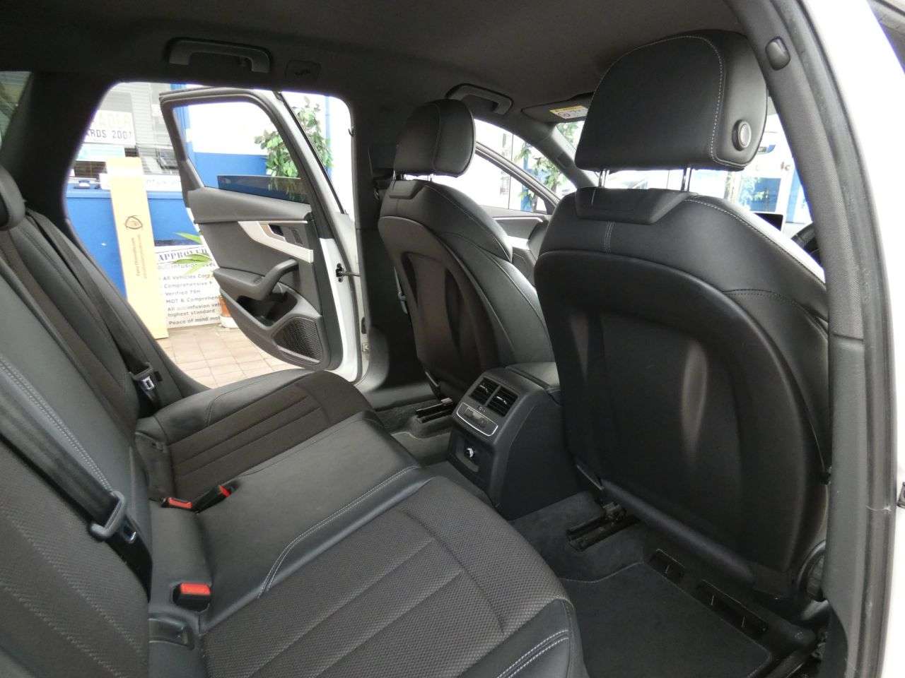 2016 AUDI A4 AVANT 2016 AUDI A4 AVANT