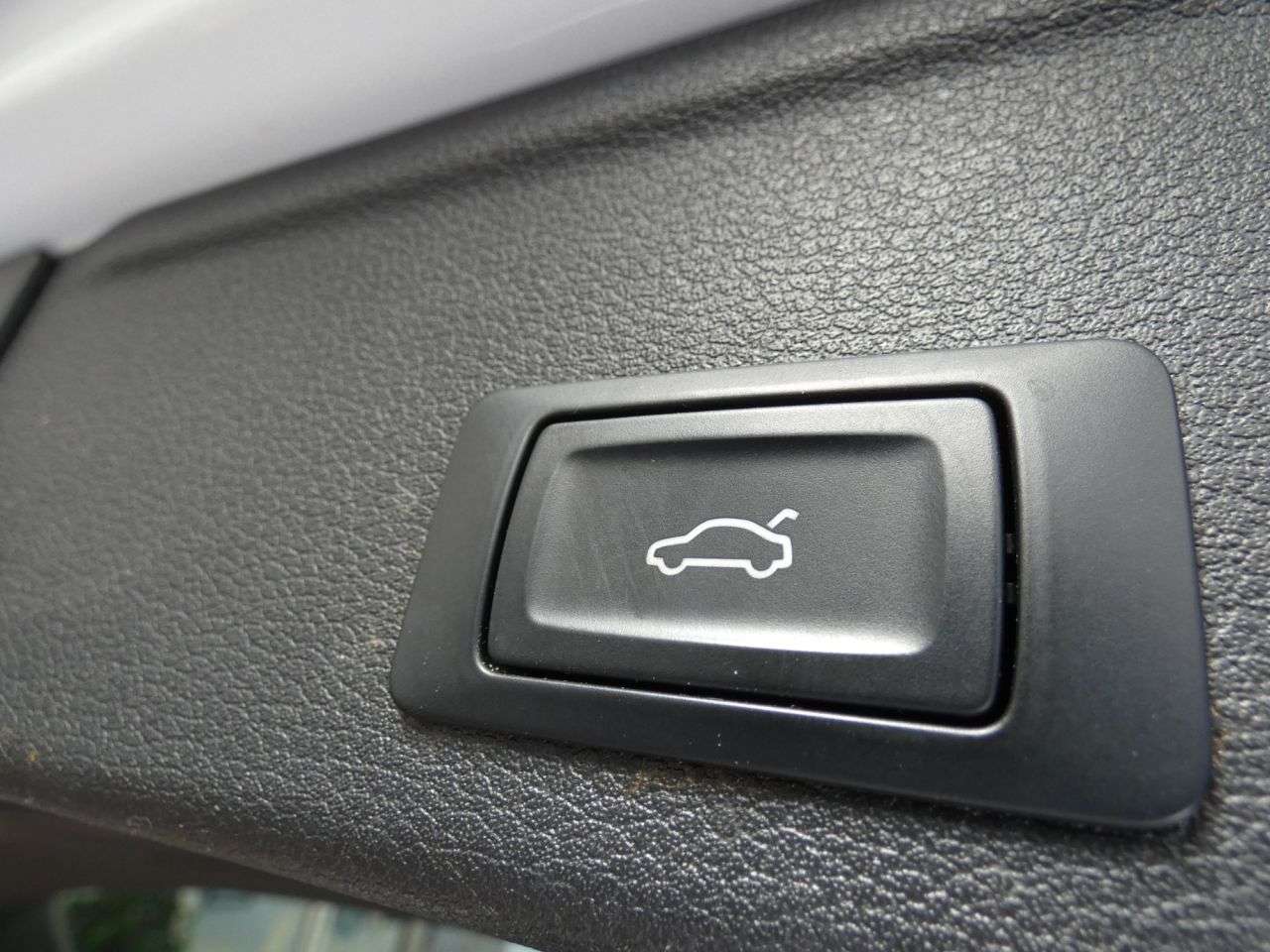 2016 AUDI A4 AVANT 2016 AUDI A4 AVANT
