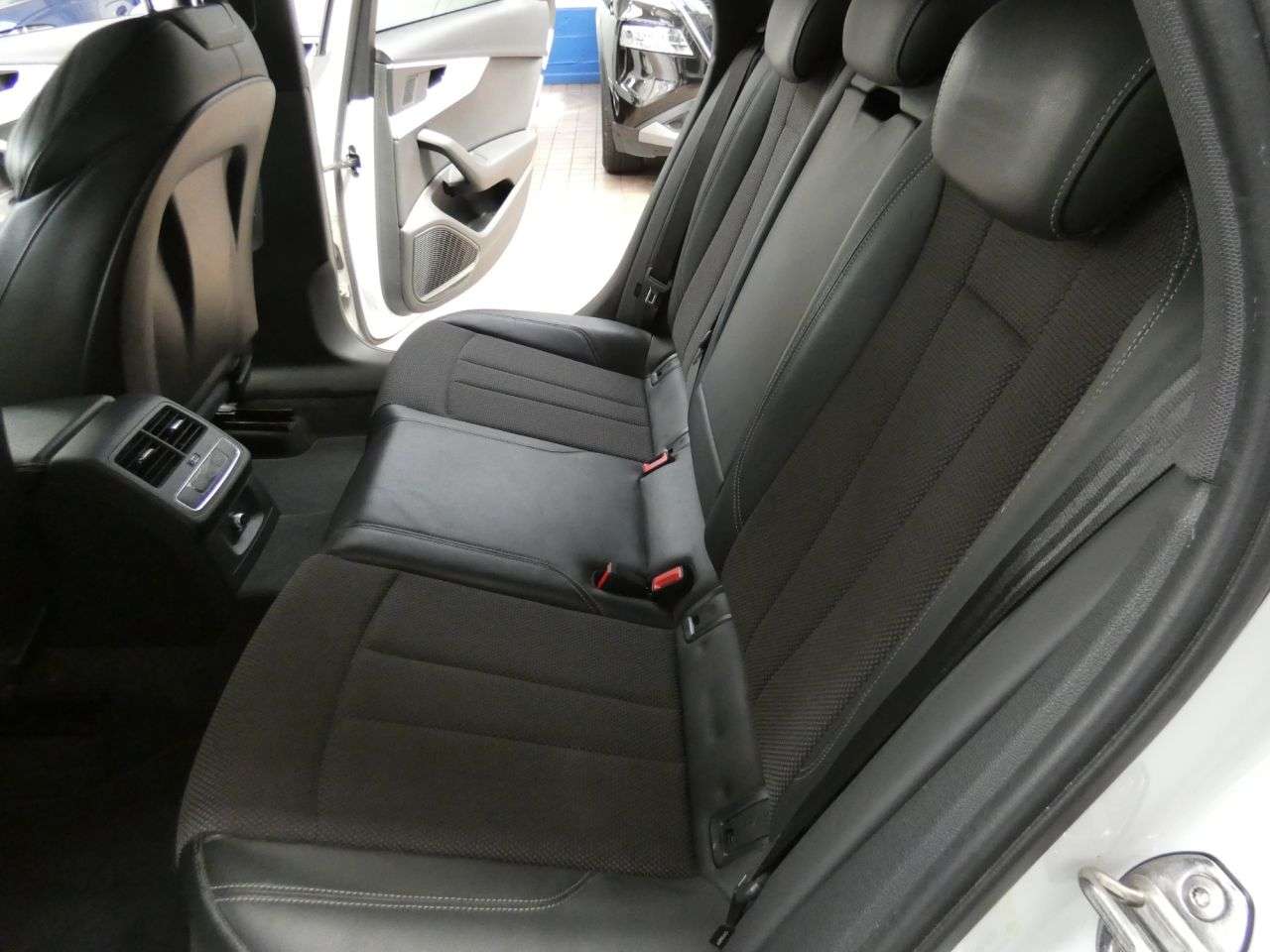 2016 AUDI A4 AVANT 2016 AUDI A4 AVANT