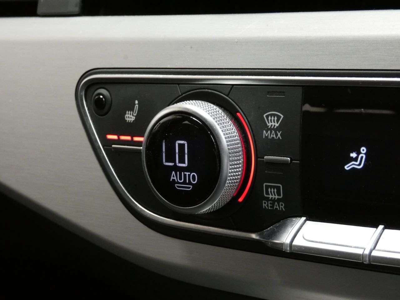 2016 AUDI A4 AVANT 2016 AUDI A4 AVANT