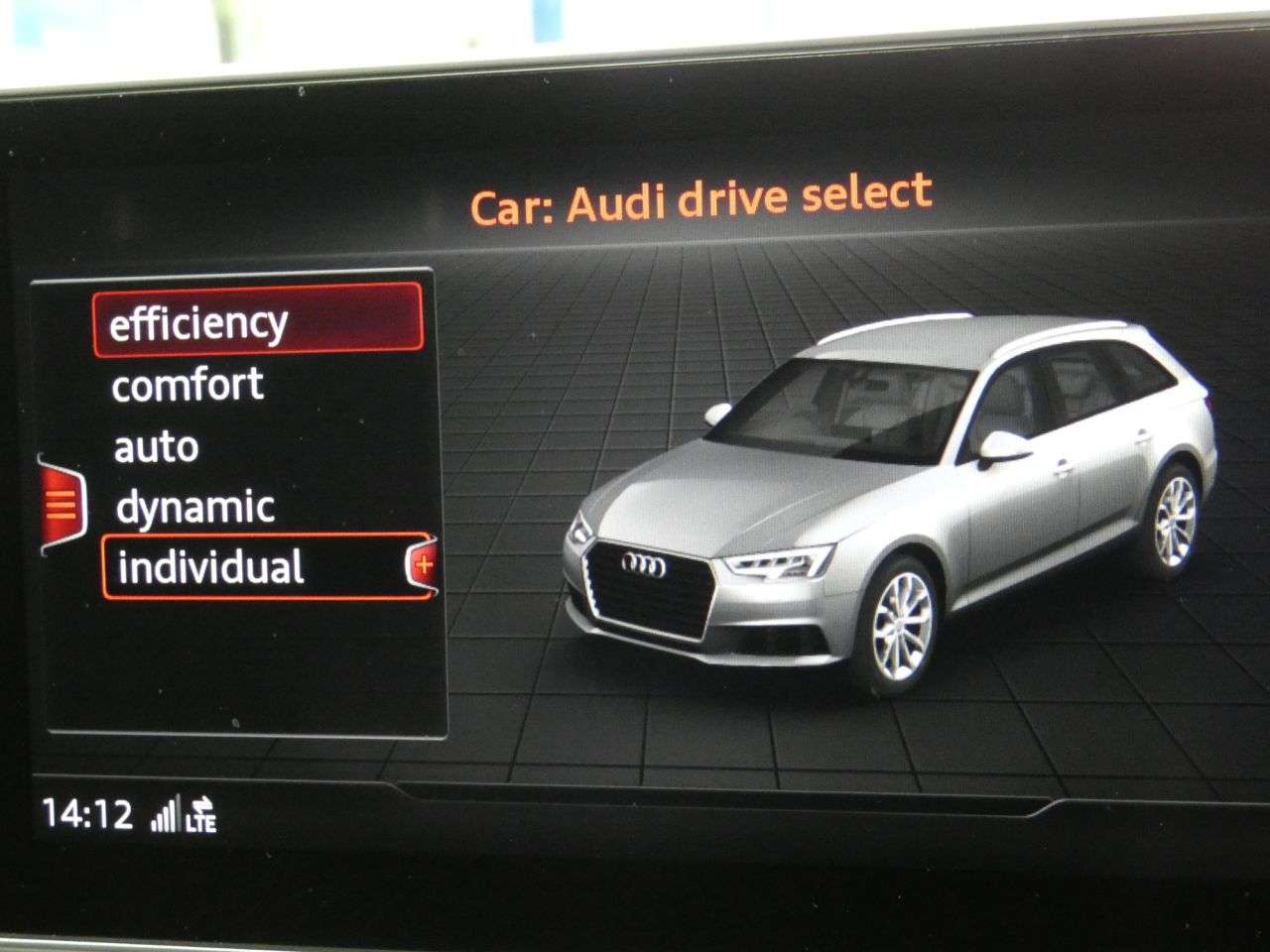 2016 AUDI A4 AVANT 2016 AUDI A4 AVANT