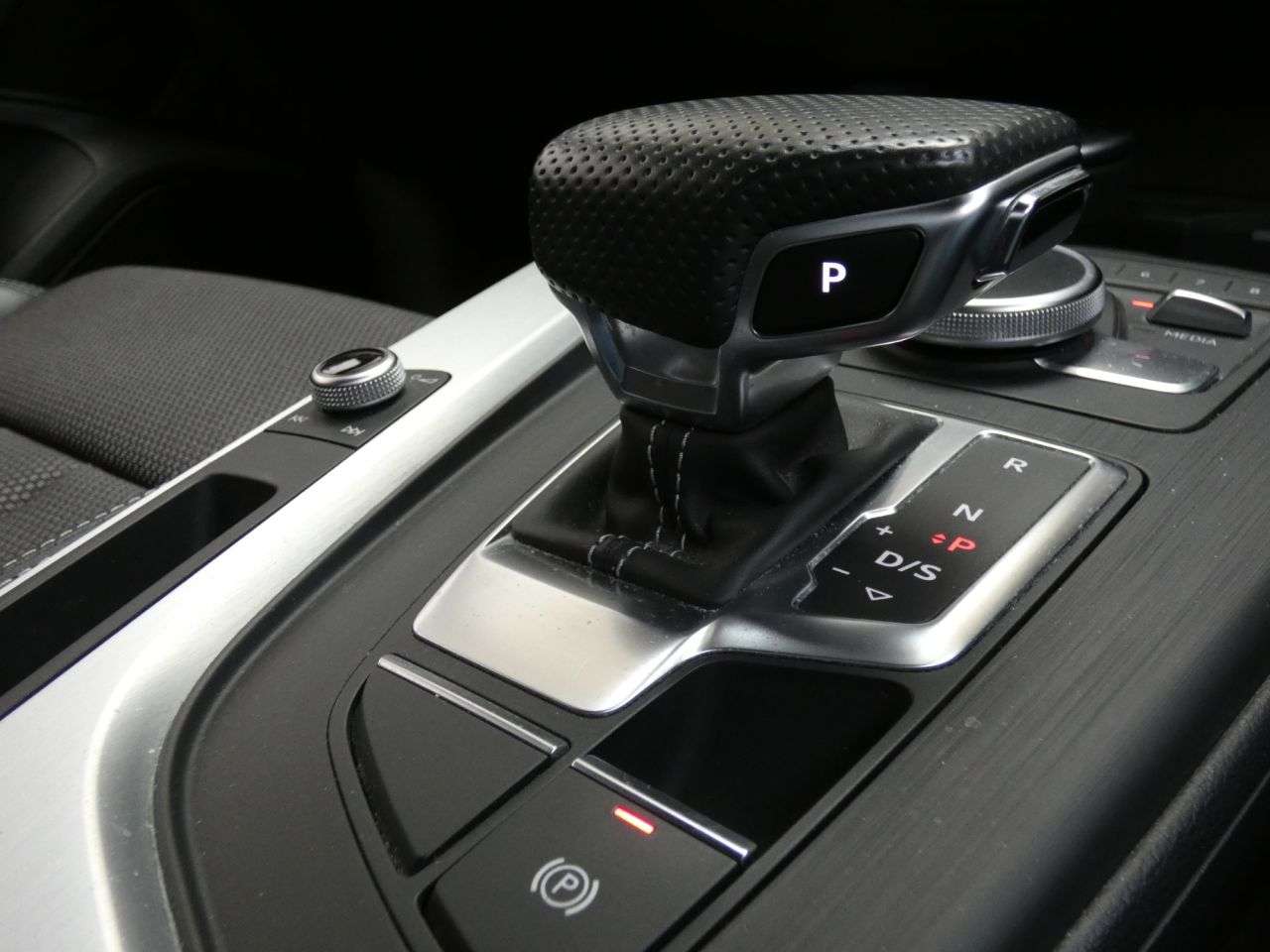 2016 AUDI A4 AVANT 2016 AUDI A4 AVANT