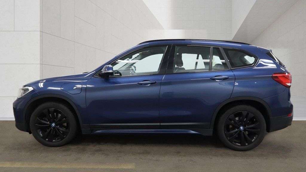 2022 BMW X1 2022 BMW X1