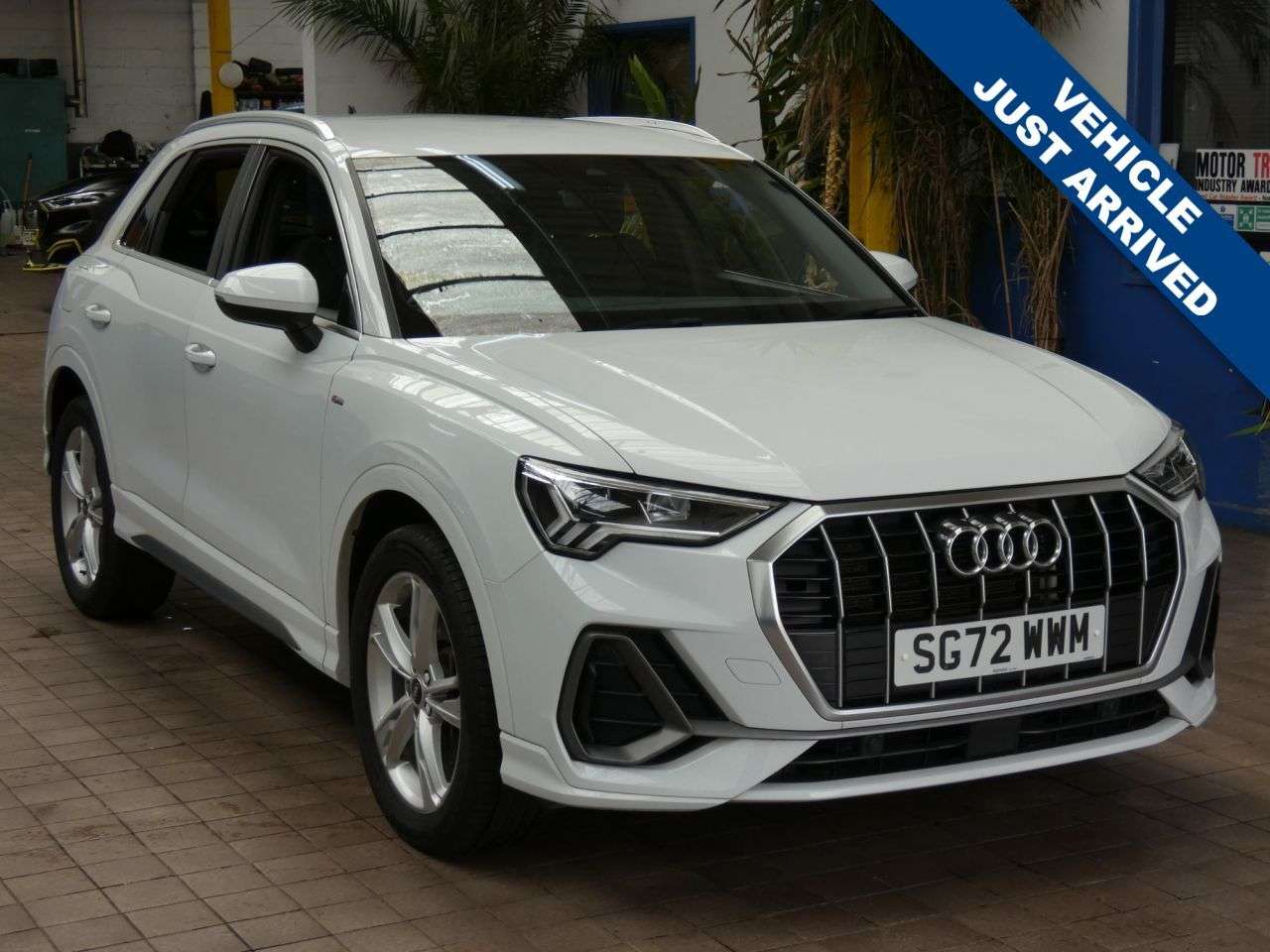 A 2022 AUDI Q3 1.4 TFSIe 45 S line SUV 5dr Petrol Plug-in Hybrid S Tronic Euro 6 (s/s) 13k A 2022 AUDI Q3 1.4 TFSIe 45 S line SUV 5dr Petrol Plug-in Hybrid S Tronic Euro 6 (s/s) 13k