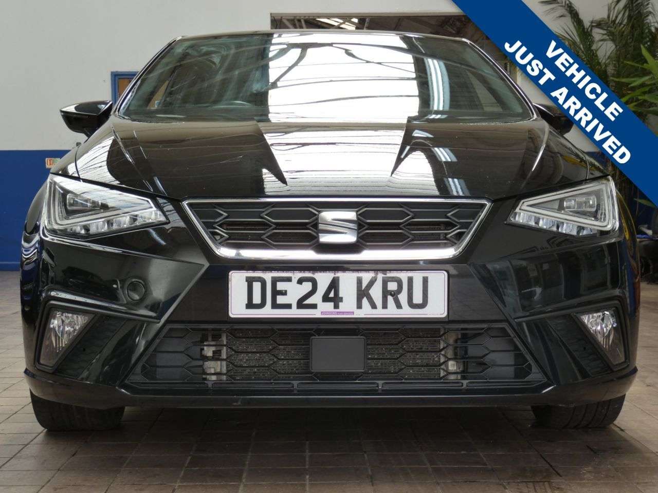 A 2024 SEAT IBIZA 1.0 TSI FR Sport Hatchback 5dr Petrol DSG Euro 6 (s/s) (110 ps) LOW MILES 1 A 2024 SEAT IBIZA 1.0 TSI FR Sport Hatchback 5dr Petrol DSG Euro 6 (s/s) (110 ps) LOW MILES 1
