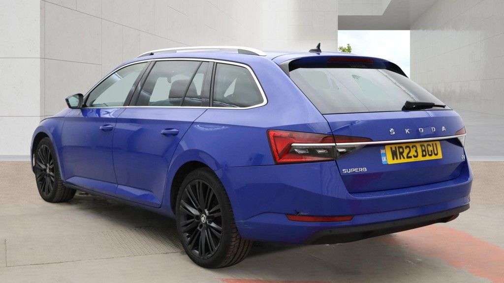 A 2023 SKODA SUPERB 1.4 TSI iV 13kWh SE L Estate 5dr Petrol Plug-in Hybrid DSG Euro 6 (s/s) (21 A 2023 SKODA SUPERB 1.4 TSI iV 13kWh SE L Estate 5dr Petrol Plug-in Hybrid DSG Euro 6 (s/s) (21