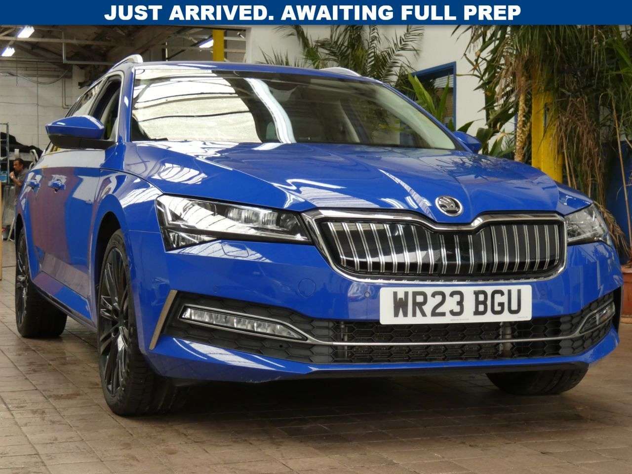 A 2023 SKODA SUPERB 1.4 TSI iV 13kWh SE L Estate 5dr Petrol Plug-in Hybrid DSG Euro 6 (s/s) (21 A 2023 SKODA SUPERB 1.4 TSI iV 13kWh SE L Estate 5dr Petrol Plug-in Hybrid DSG Euro 6 (s/s) (21