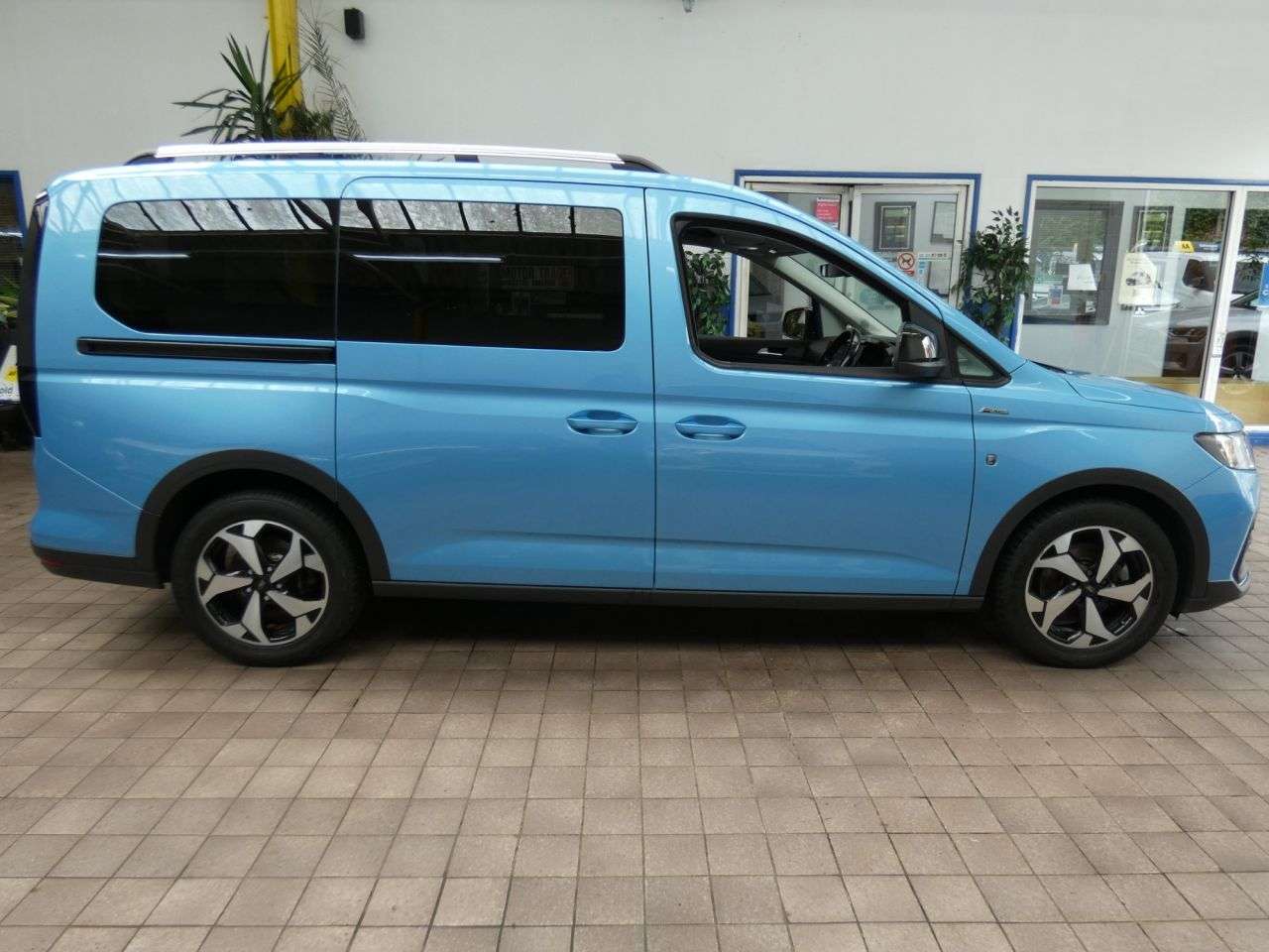 2023 FORD GRAND TOURNEO CONNECT 2023 FORD GRAND TOURNEO CONNECT