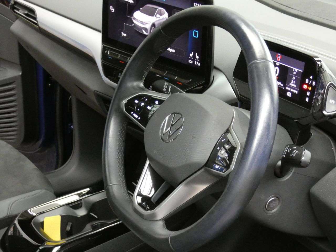2023 VOLKSWAGEN ID.5 2023 VOLKSWAGEN ID.5