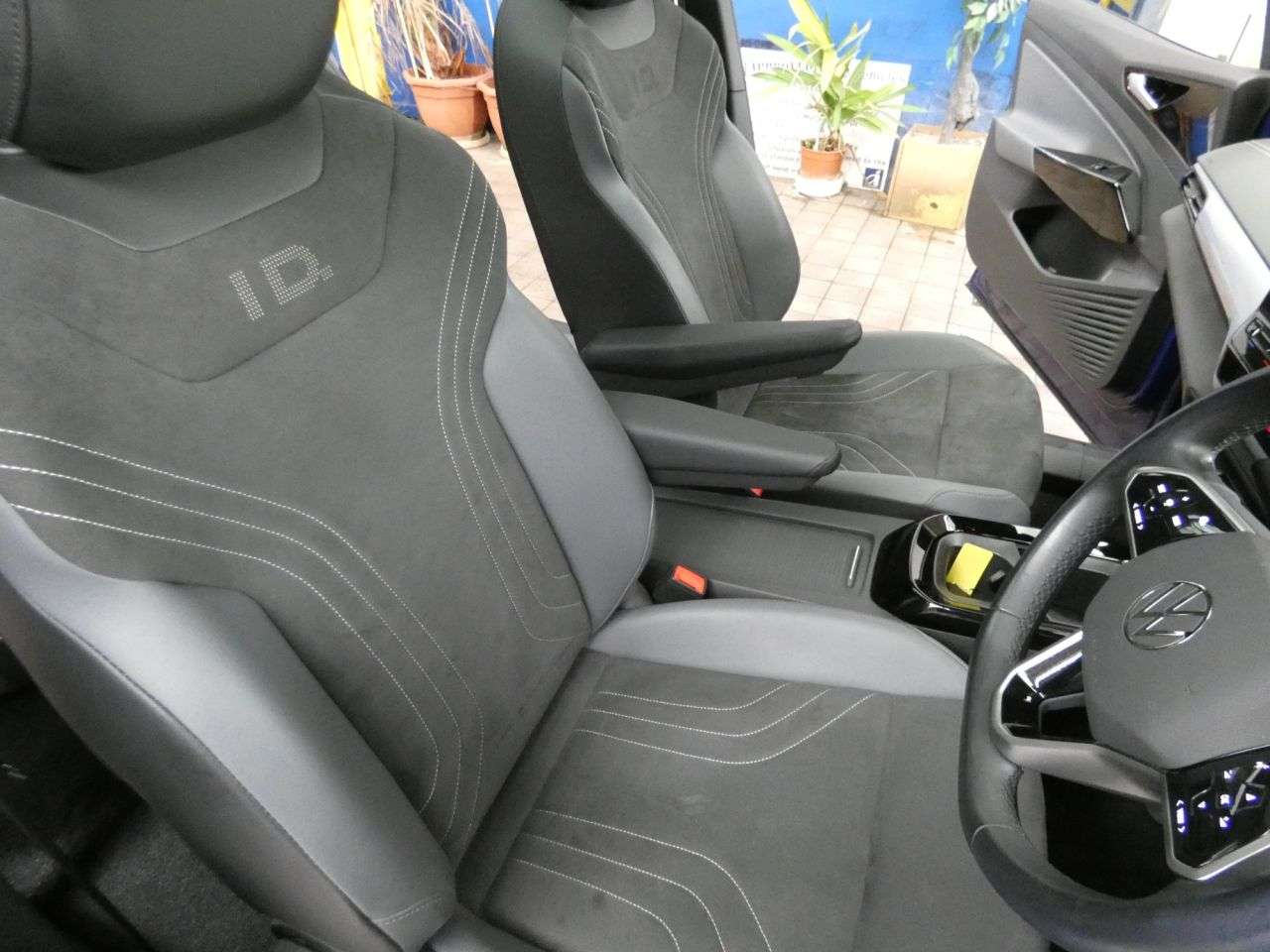 2023 VOLKSWAGEN ID.5 2023 VOLKSWAGEN ID.5