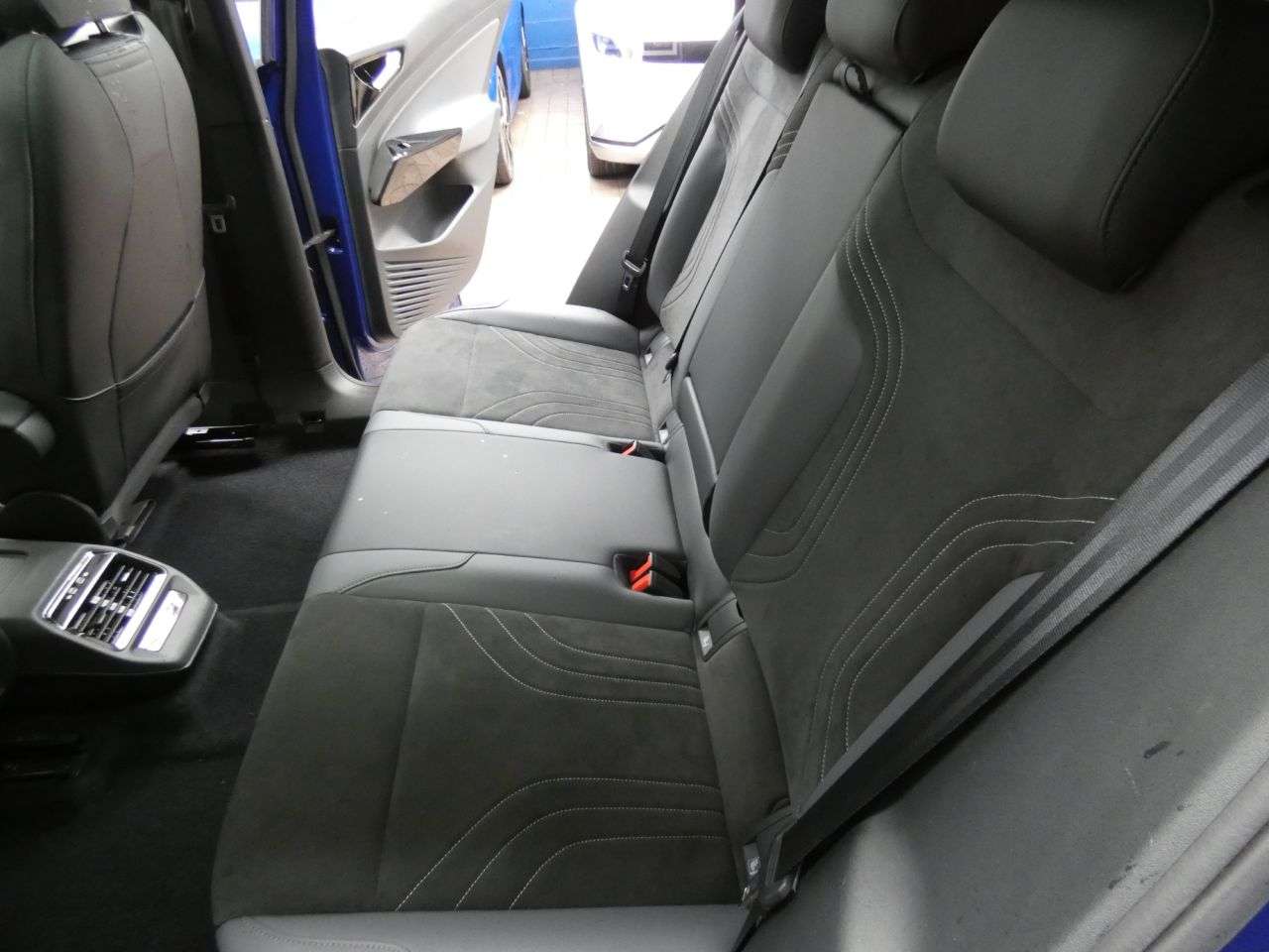 2023 VOLKSWAGEN ID.5 2023 VOLKSWAGEN ID.5