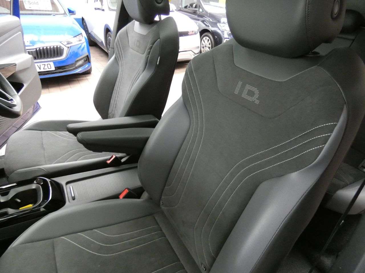 2023 VOLKSWAGEN ID.5 2023 VOLKSWAGEN ID.5