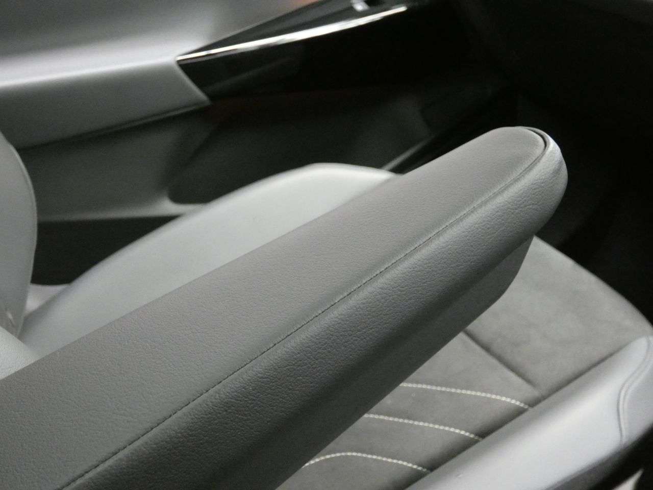 2023 VOLKSWAGEN ID.5 2023 VOLKSWAGEN ID.5