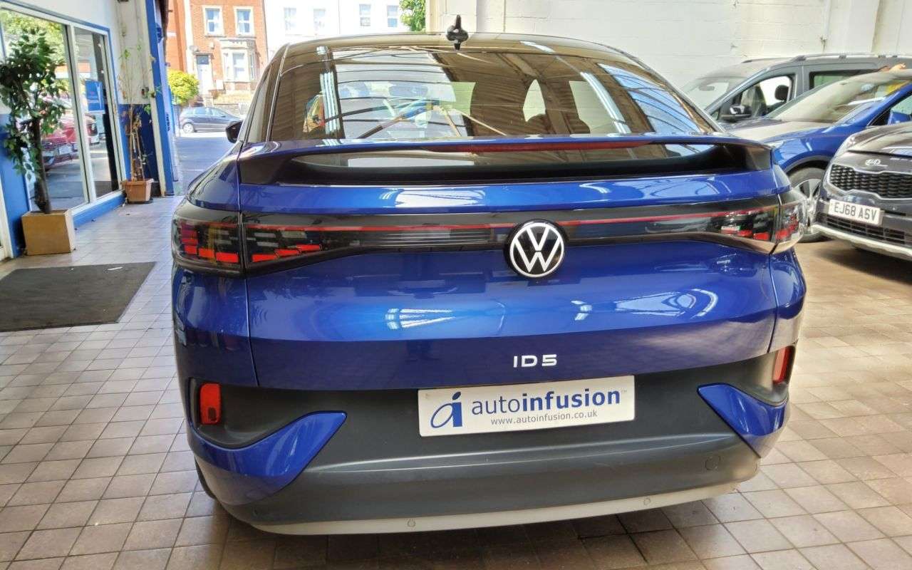 2023 VOLKSWAGEN ID.5 2023 VOLKSWAGEN ID.5