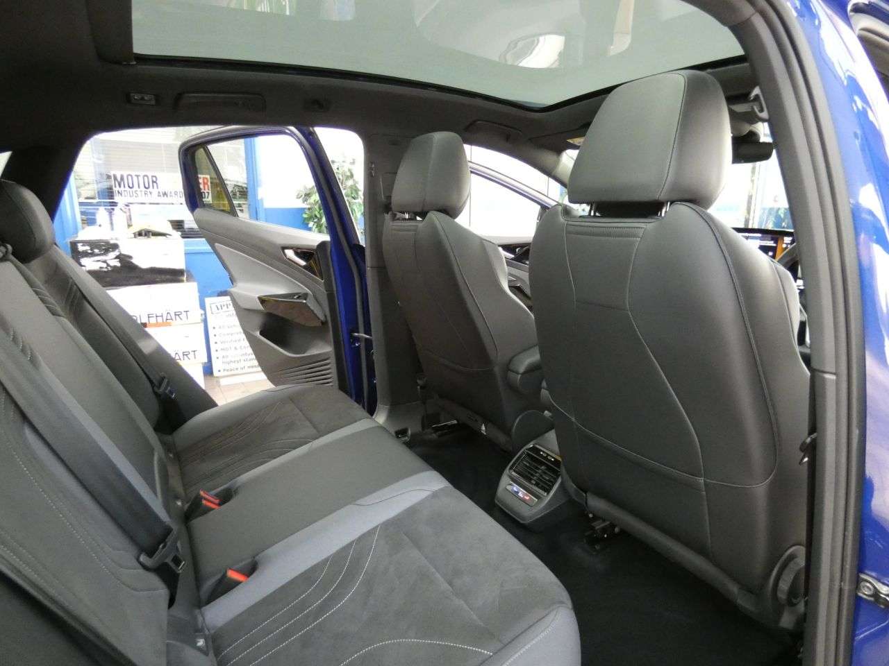 2023 VOLKSWAGEN ID.5 2023 VOLKSWAGEN ID.5