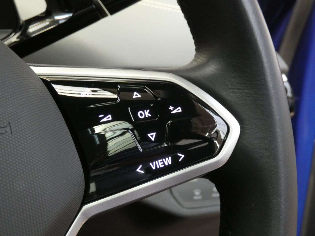2023 VOLKSWAGEN ID.5 2023 VOLKSWAGEN ID.5