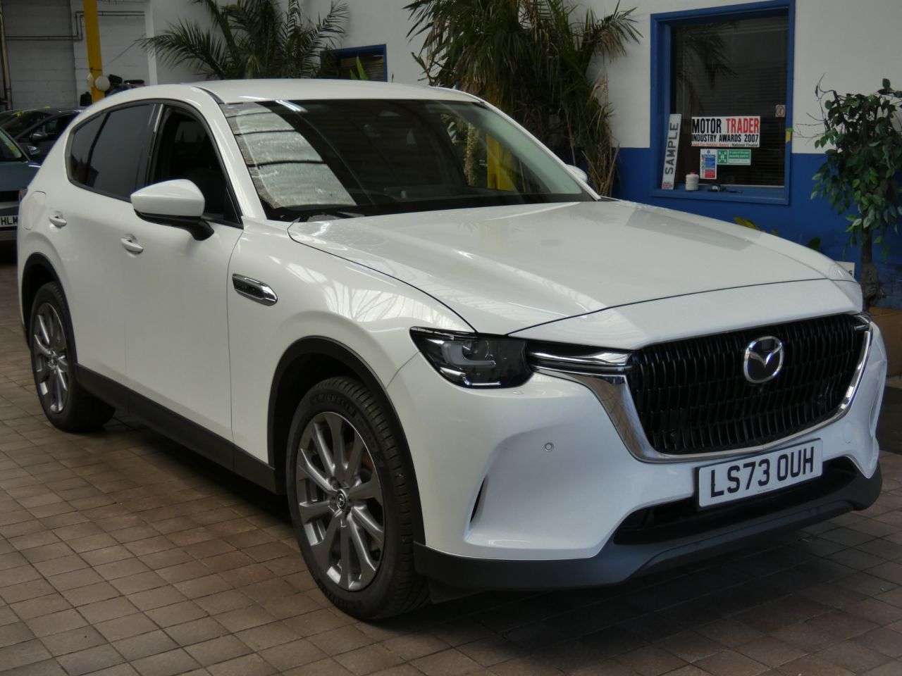 A 2023 MAZDA CX-60 2.5 e-SKYACTIV 17.8kWh Exclusive-Line SUV 5dr Petrol Plug-in Hybrid Auto 4W A 2023 MAZDA CX-60 2.5 e-SKYACTIV 17.8kWh Exclusive-Line SUV 5dr Petrol Plug-in Hybrid Auto 4W