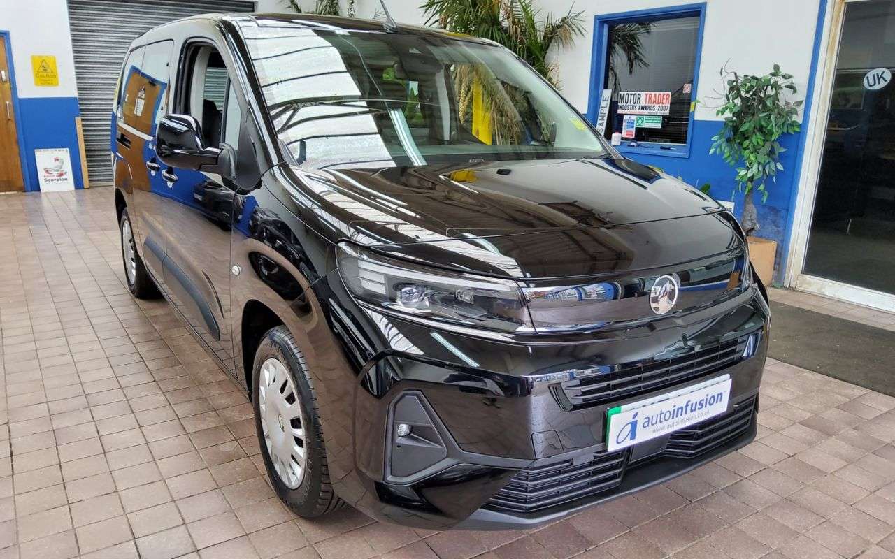 2024 VAUXHALL COMBO LIFE ELECTRIC 2024 VAUXHALL COMBO LIFE ELECTRIC