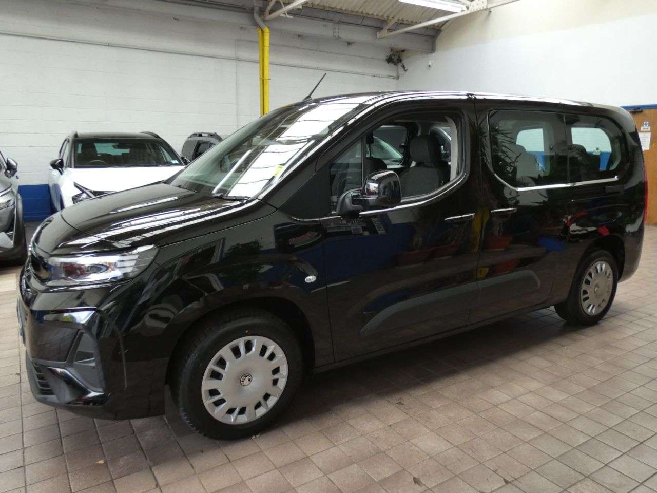 2024 VAUXHALL COMBO LIFE ELECTRIC 2024 VAUXHALL COMBO LIFE ELECTRIC