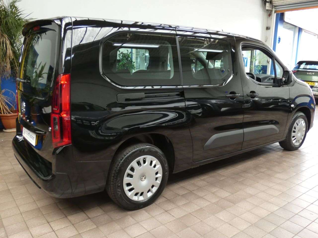 2024 VAUXHALL COMBO LIFE ELECTRIC 2024 VAUXHALL COMBO LIFE ELECTRIC