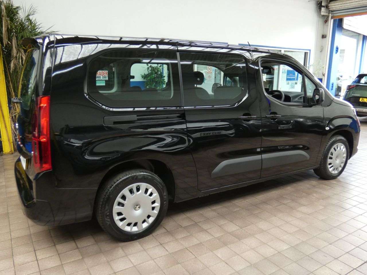 2024 VAUXHALL COMBO LIFE ELECTRIC 2024 VAUXHALL COMBO LIFE ELECTRIC