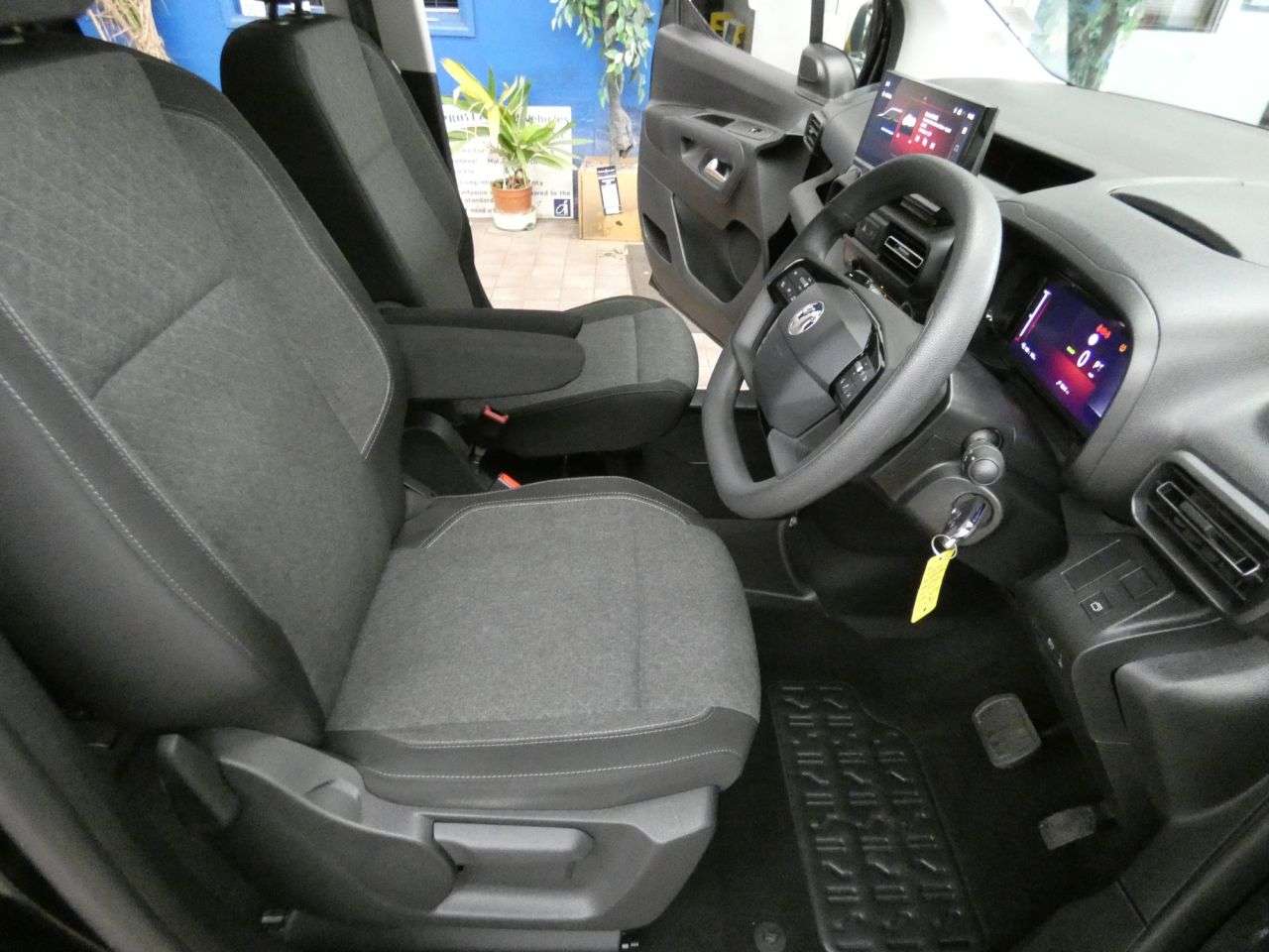 2024 VAUXHALL COMBO LIFE ELECTRIC 2024 VAUXHALL COMBO LIFE ELECTRIC