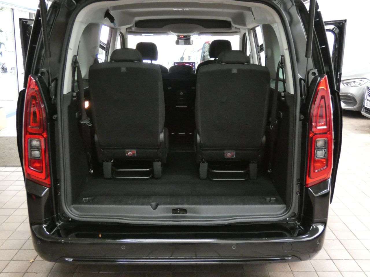 2024 VAUXHALL COMBO LIFE ELECTRIC 2024 VAUXHALL COMBO LIFE ELECTRIC
