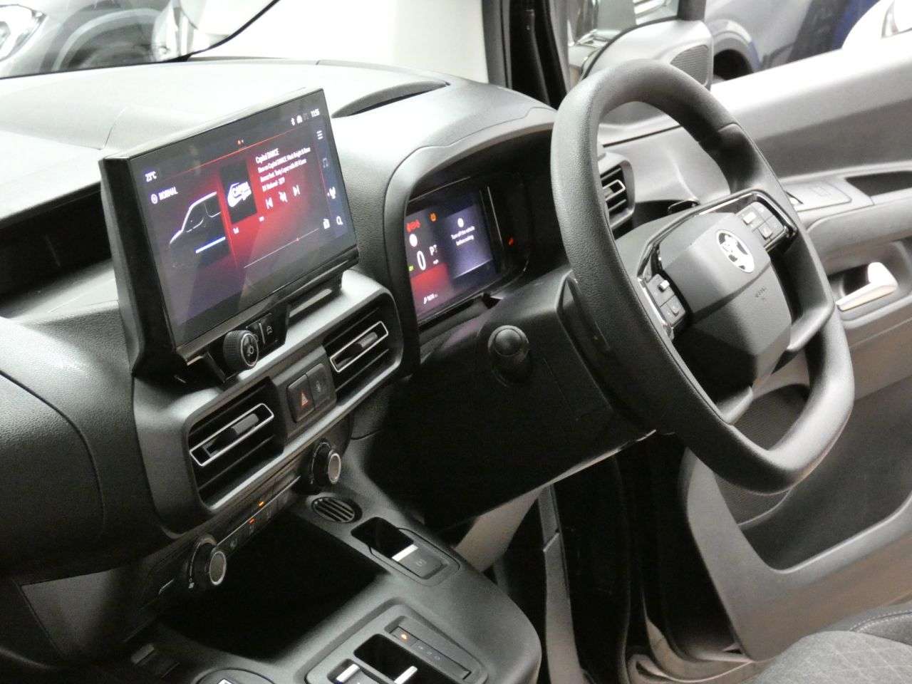 2024 VAUXHALL COMBO LIFE ELECTRIC 2024 VAUXHALL COMBO LIFE ELECTRIC
