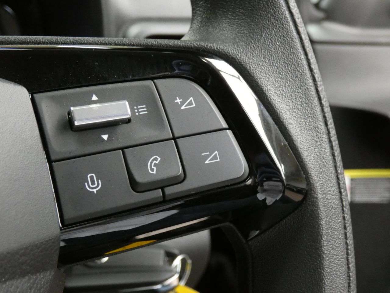 2024 VAUXHALL COMBO LIFE ELECTRIC 2024 VAUXHALL COMBO LIFE ELECTRIC