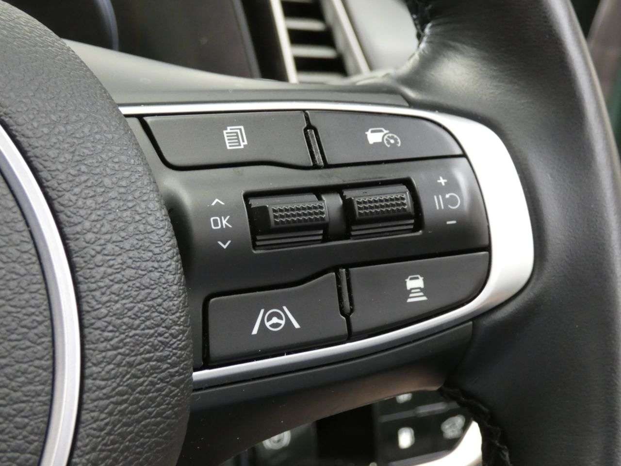 2024 KIA SPORTAGE 2024 KIA SPORTAGE