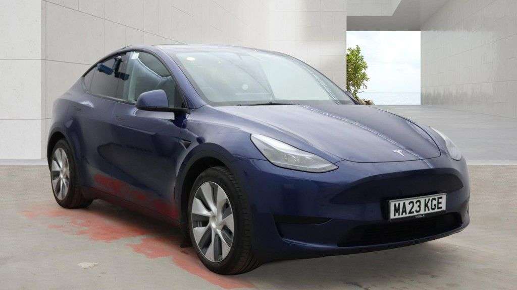 A 2023 TESLA MODEL Y SUV 5dr Electric Auto RWD (346 ps) GENUINE MILES 1 OWNER WARRANTY A 2023 TESLA MODEL Y SUV 5dr Electric Auto RWD (346 ps) GENUINE MILES 1 OWNER WARRANTY