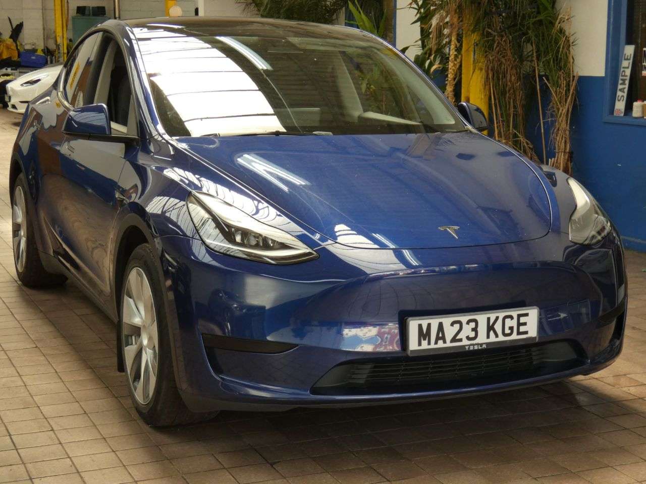 2023 TESLA MODEL Y 2023 TESLA MODEL Y