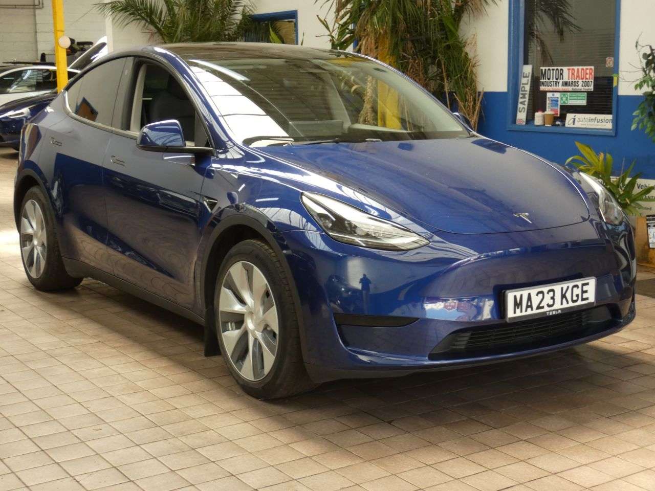 2023 TESLA MODEL Y 2023 TESLA MODEL Y