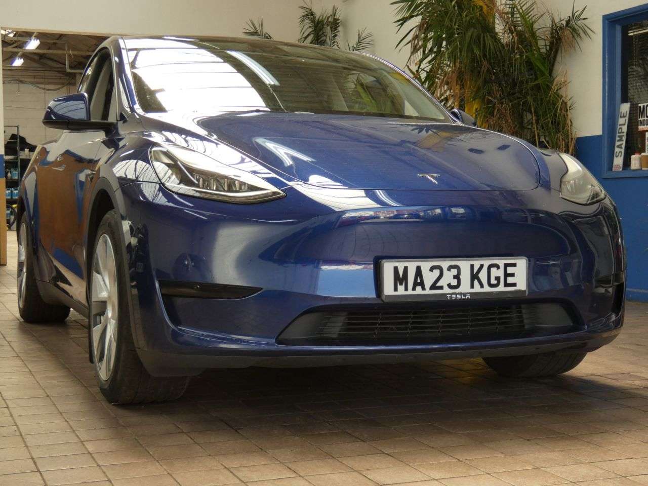 2023 TESLA MODEL Y 2023 TESLA MODEL Y