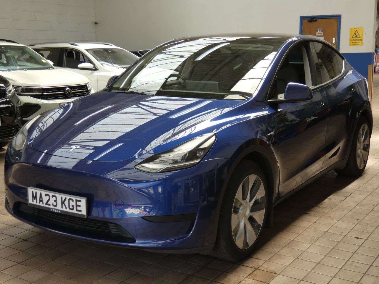 2023 TESLA MODEL Y 2023 TESLA MODEL Y