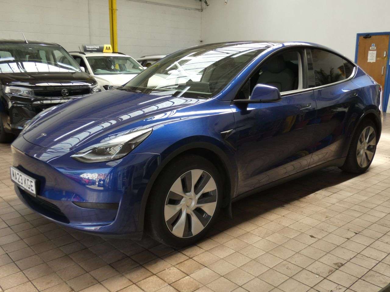 2023 TESLA MODEL Y 2023 TESLA MODEL Y