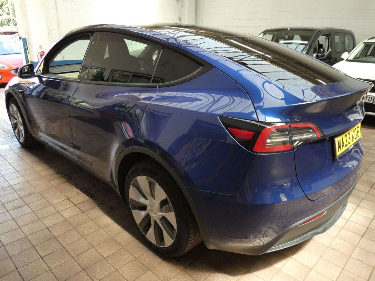 2023 TESLA MODEL Y 2023 TESLA MODEL Y
