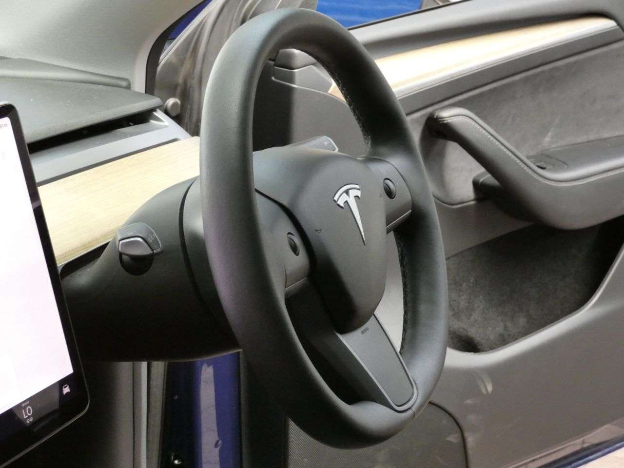 2023 TESLA MODEL Y 2023 TESLA MODEL Y