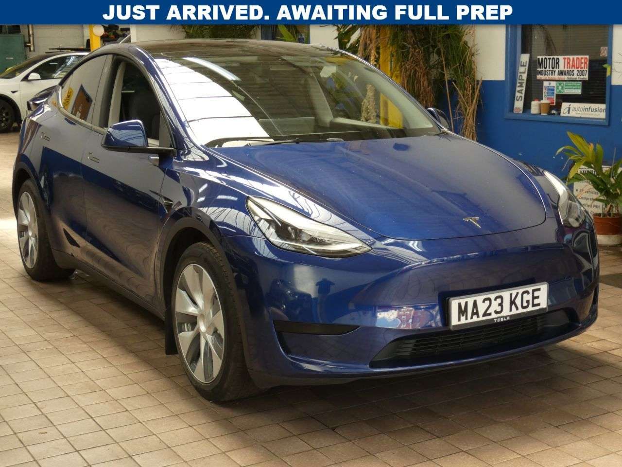 A 2023 TESLA MODEL Y SUV 5dr Electric Auto RWD (346 ps) GENUINE MILES 1 OWNER WARRANTY A 2023 TESLA MODEL Y SUV 5dr Electric Auto RWD (346 ps) GENUINE MILES 1 OWNER WARRANTY