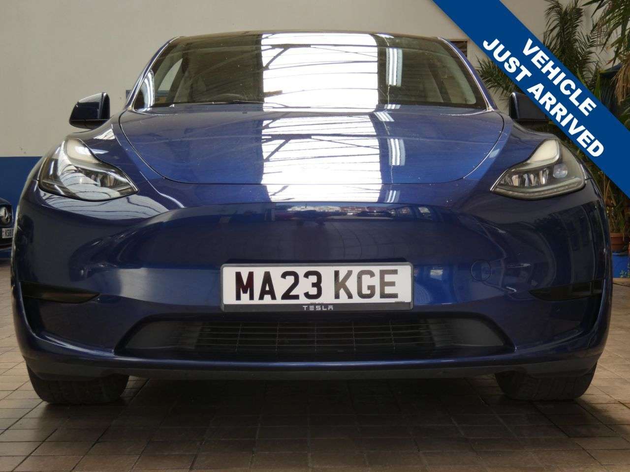A 2023 TESLA MODEL Y SUV 5dr Electric Auto RWD (346 ps) GENUINE MILES 1 OWNER WARRANTY A 2023 TESLA MODEL Y SUV 5dr Electric Auto RWD (346 ps) GENUINE MILES 1 OWNER WARRANTY